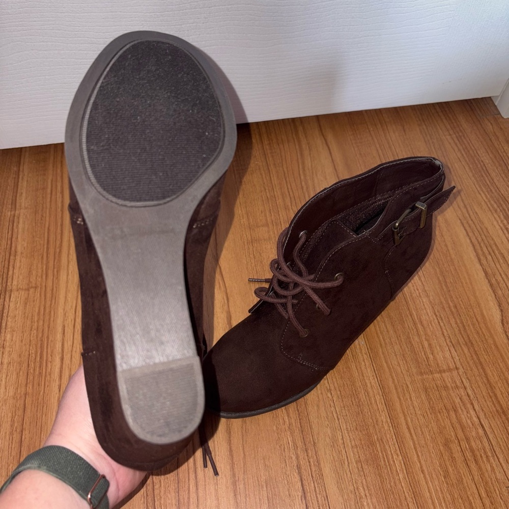 Women's Brown Wedge Ankle Boots - Picture 2 of 3